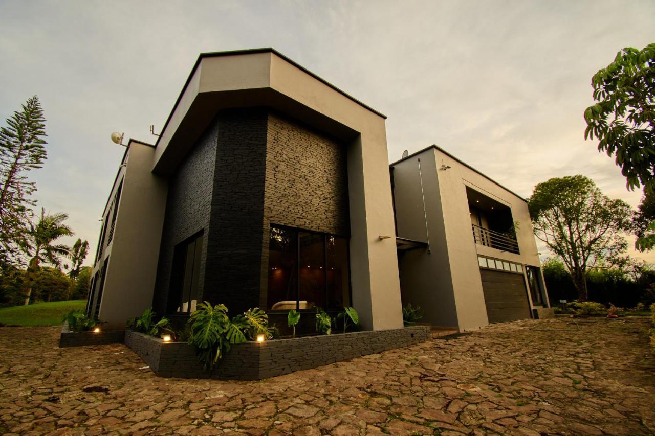 Kokumi By Bernalo Hotels Rionegro Bagian luar foto
